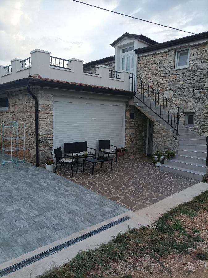 Private Accommodation Kanegra Umag Exterior foto