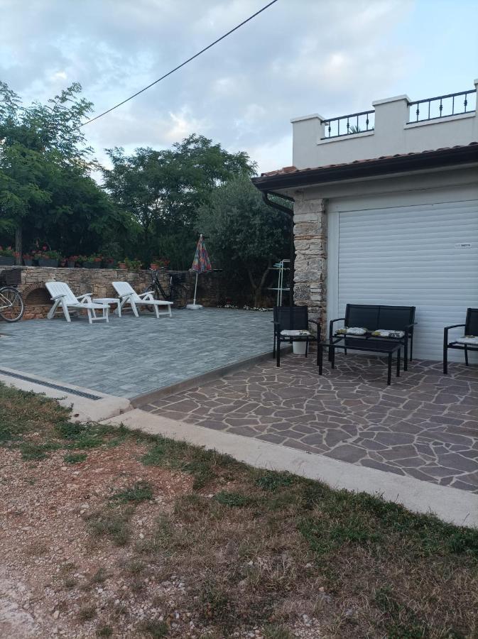 Private Accommodation Kanegra Umag Exterior foto
